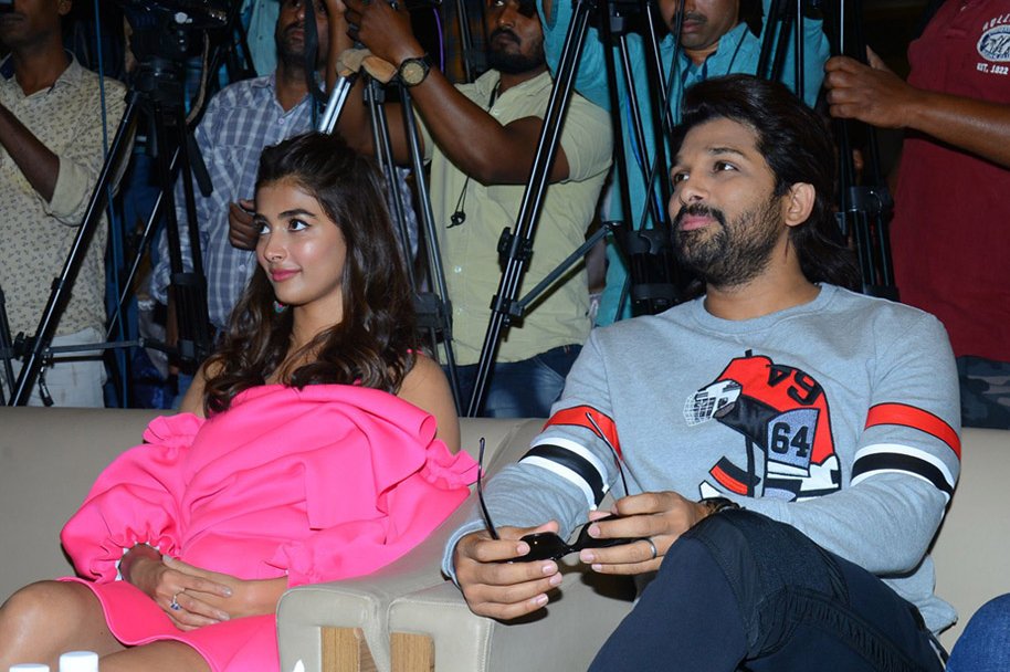 Ala-Vaikunthapurramloo-Movie-Thanks-Meet